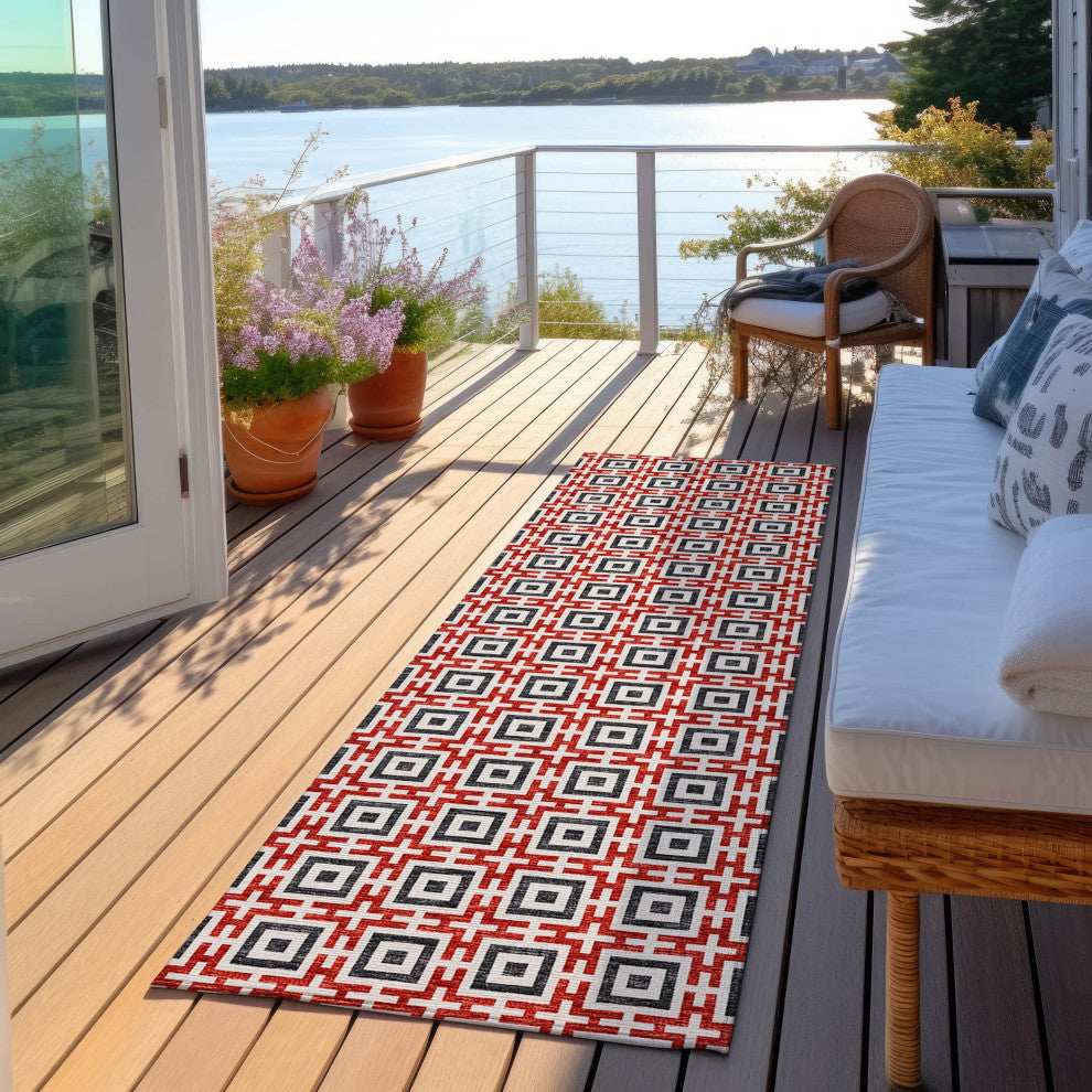 Indoor/Outdoor Marlo MO1 Red Machine Washable 2'3" x 7'6" Rug