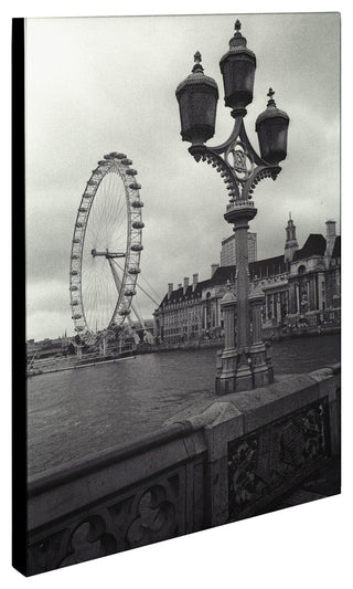 'London Eye' Canvas Art by Kathy Yates