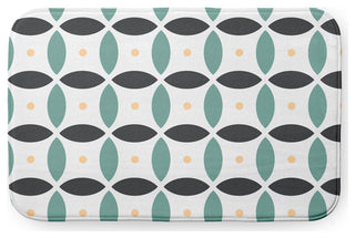 34" x 21" Geometric Bathmat, Pepper