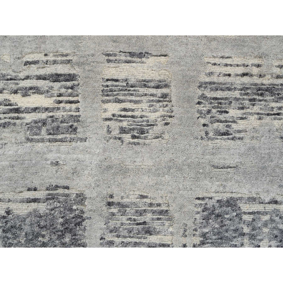 Light Gray Hand Knotted Modern Hand Spun Wool Mat Oriental Rug, 2'1"x3'1"
