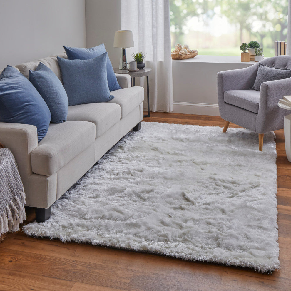 Weave & Wander Armada Plush Shag Rug, White, 4'9"x7'6"