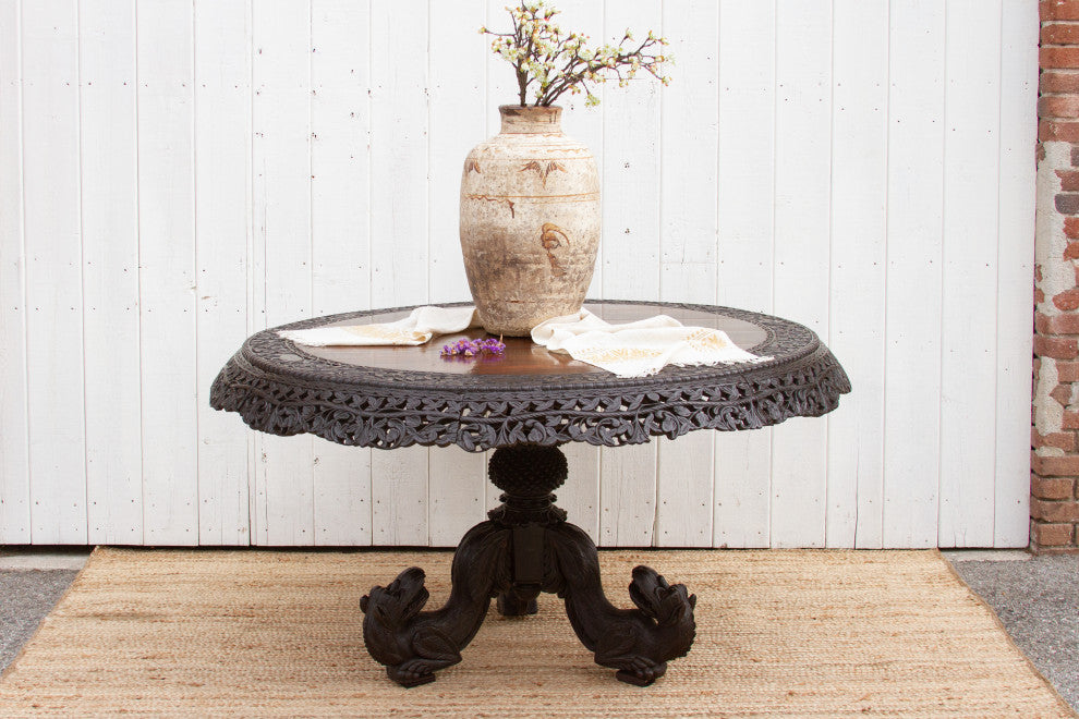 Exceptional Anglo Indian Round Table