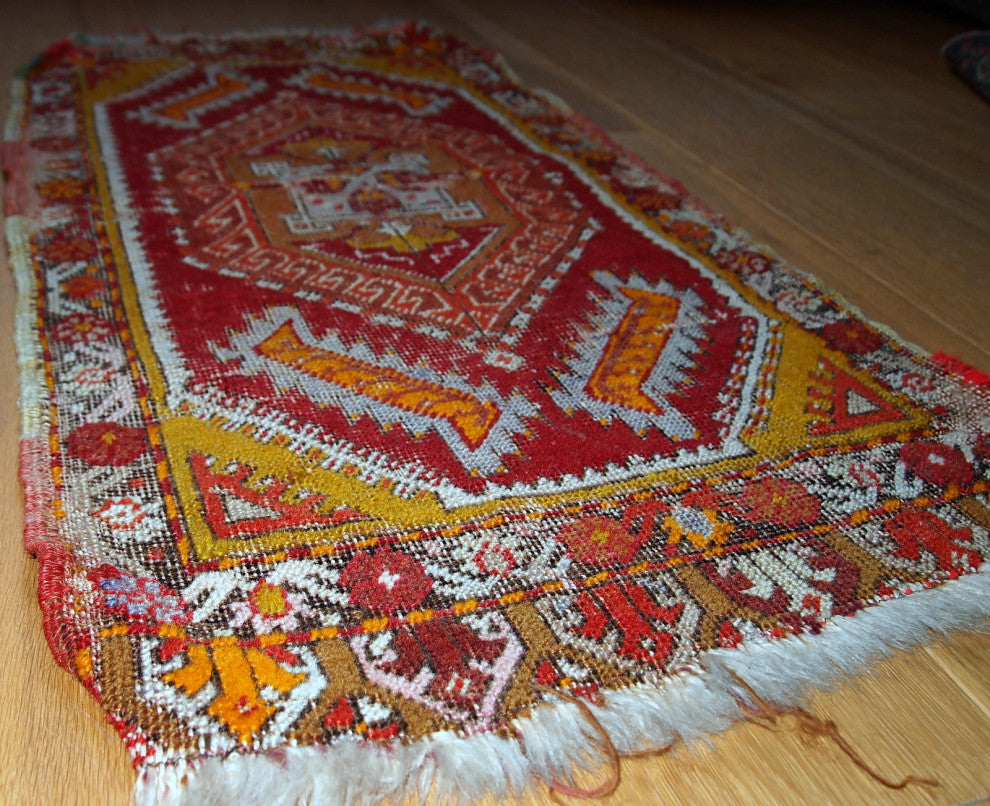 Handmade antique collectible Turkish Yastik rug 1.4' x 2.8' ( 44cm x 86cm ) 1920