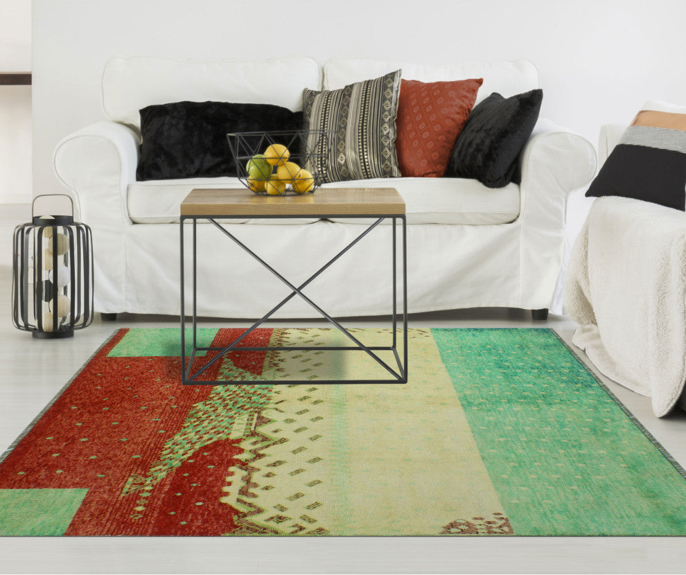 Balochi Winnie Ivory/Turquoise Rug, 5'10x7'8