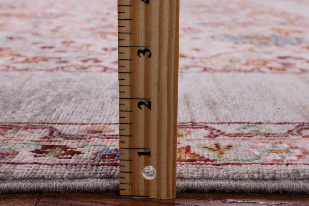 Persian Tabriz Handmade Wool Rug 5' 6" X 7' 11" Q7640