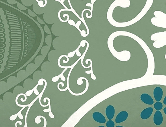 Illuminate Geometric Print Bath Towel, Green