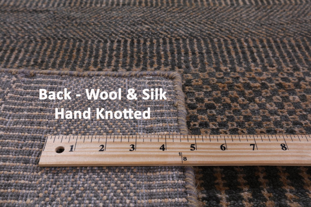 8' 0" X 9' 10" Savannah Gabbeh Hand-Knotted Wool and Silk Rug Q7844