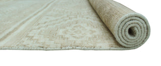 Yousafi Fine Chobi Ronnie Ivory Rug, 4'0x5'8