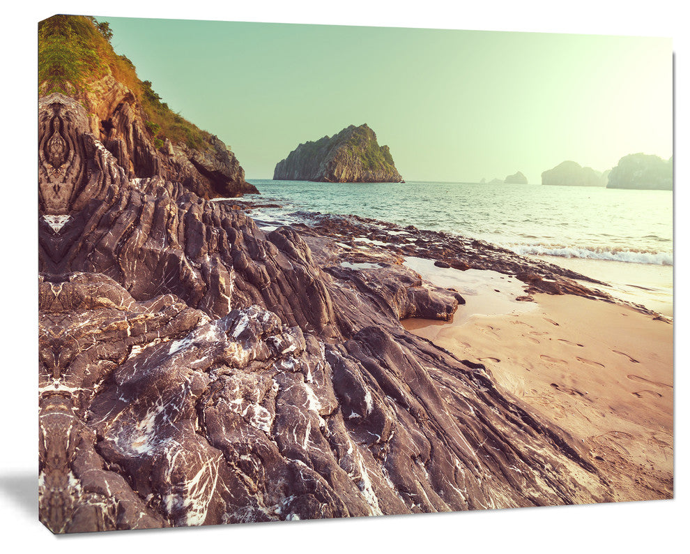 Fantastic Halong Bay Vietnam, Large Seashore Canvas Print, 40"x30"