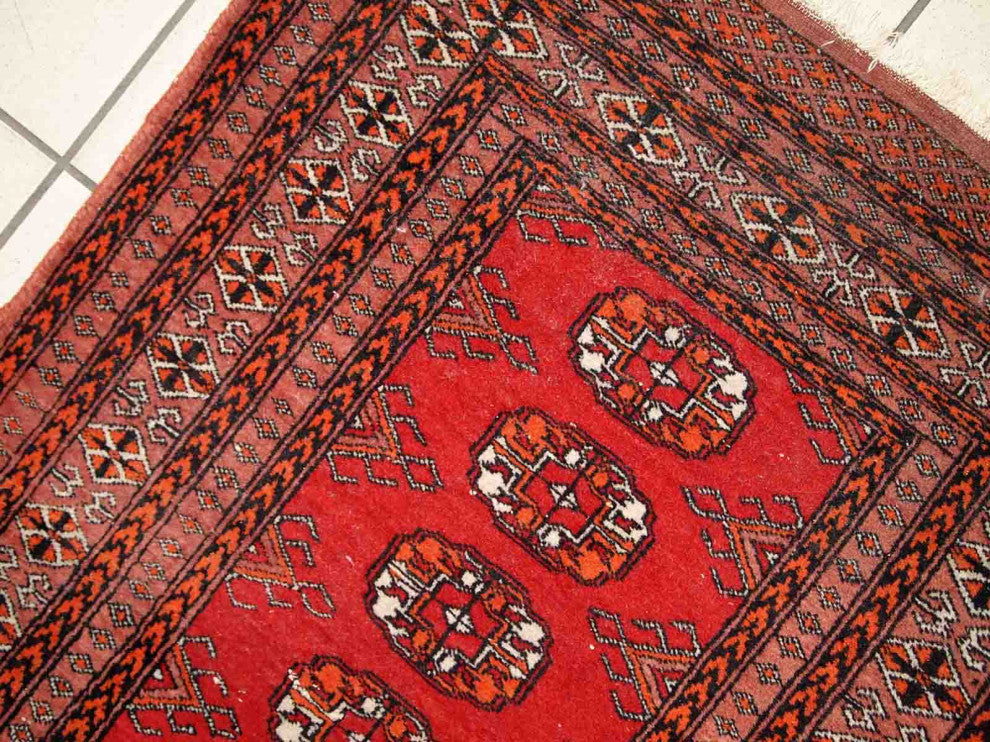 Handmade Vintage Pakistani Lahore Rug, 2.6'x4.2', 80cmx130cm 1960s