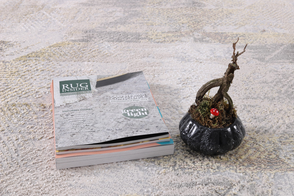 High-Low Wyatt Beige/Gold Rug, 8'8"x12'