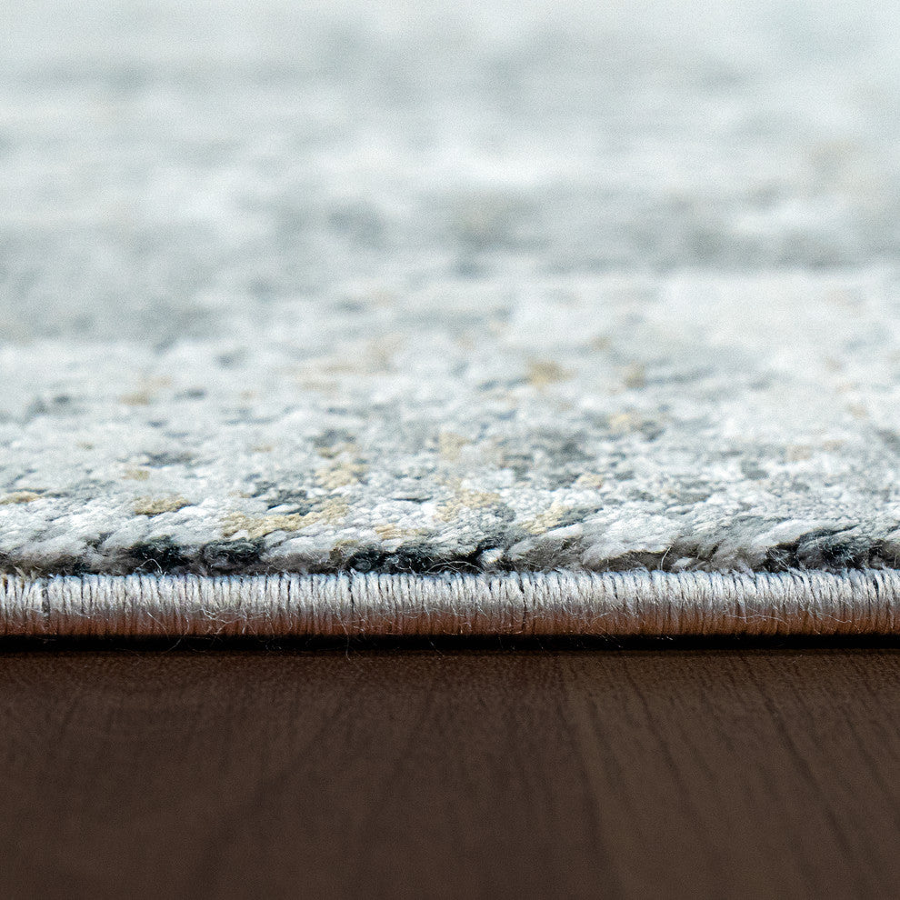 Ruby Ivory and Gray Area Rug, 7.10'x10.10'