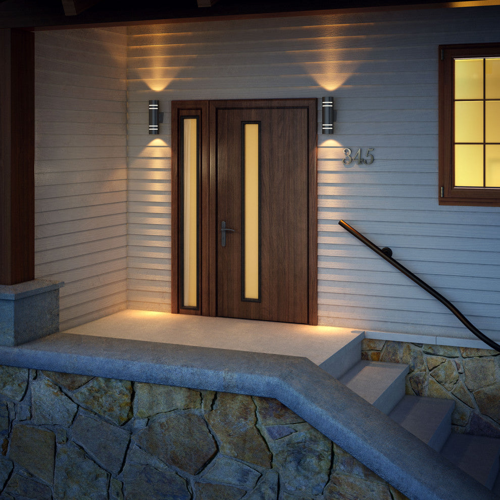 V3 Outdoor Light