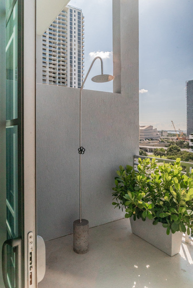 Freestanding Outdoor Shower with Garden Hose Attachment