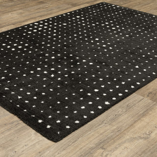 Greer Transitional Geo Dots Black/ Ivory Area Rug, 6'7" x 9'6"