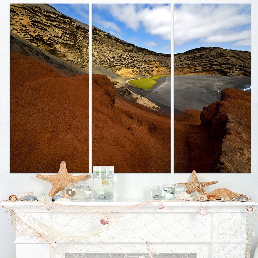 "In El Golfo Lanzarote Spain Musk Pond" Metal Wall Art, 3 Panels, 36"x28"