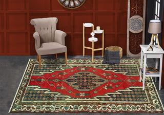 Fine Vintage Bakhtiari Nadya Rust/Ivory Rug, 4'2 x 6'9