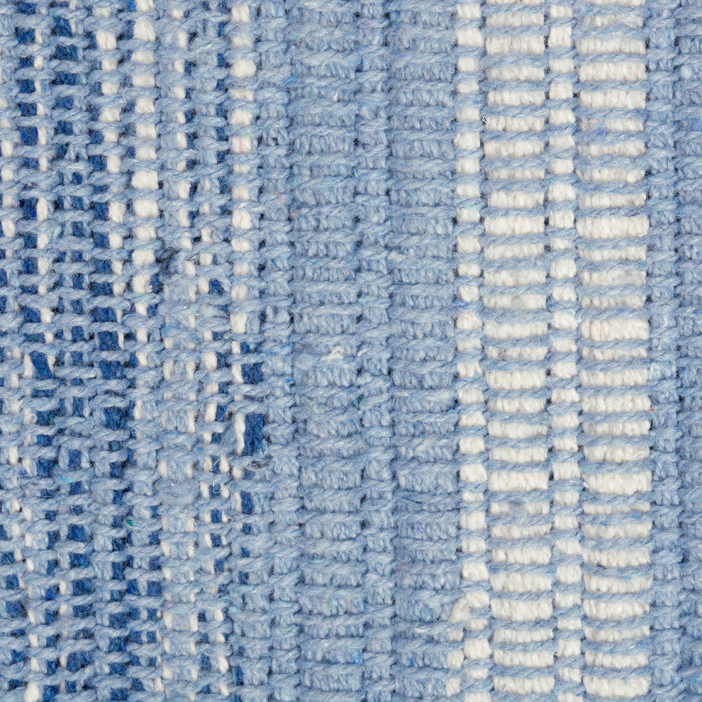 DII Varigated Blue Recycled Yarn Rug 2'x3'
