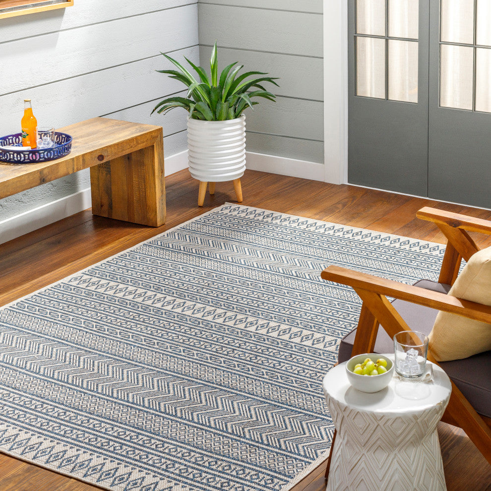 Surya Eagean EAG-2428 Indoor/Outdoor Area Rug