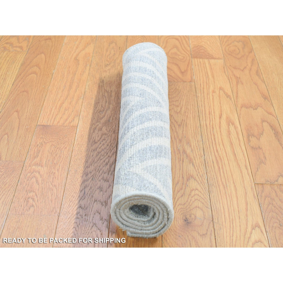 Light Gray Modern Design Silk With Textured Wool Hand Knotted Mat Rug, 2'x3'