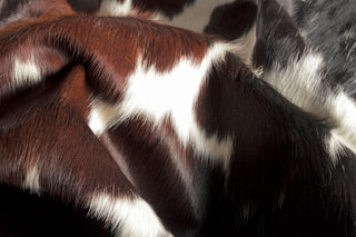KOBE COWHIDE RUG Aprox  5' x 7' TRICOLOR DARK