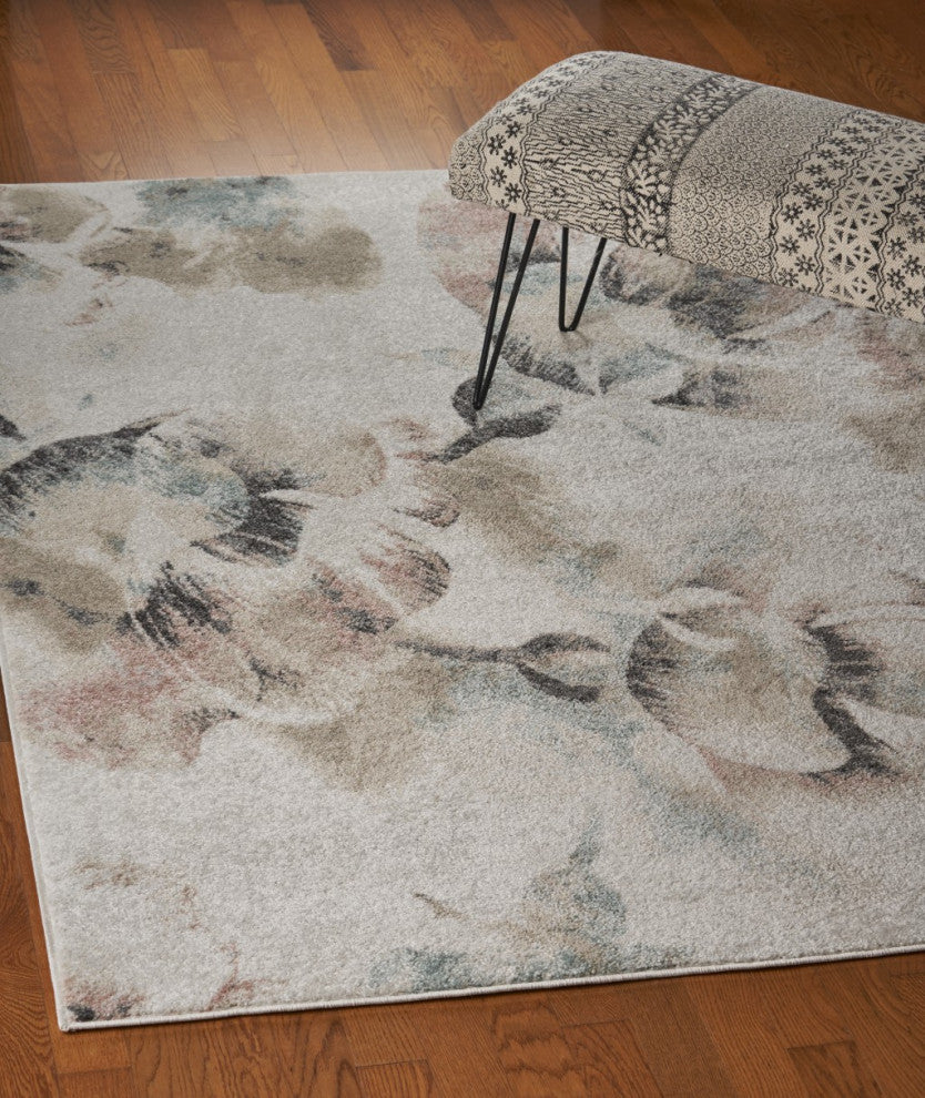 5' x 7' Ivory Soft Floral Artwork Area Rug