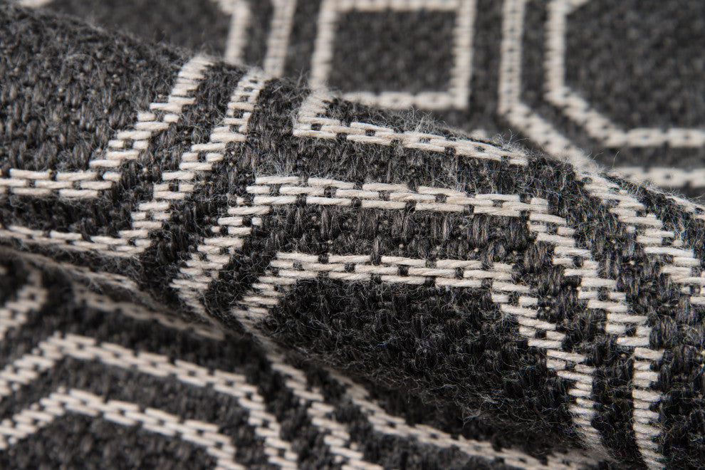 Erin Gates by Momeni Downeast Camden Charcoal Indoor Outdoor Rug 2'x3'