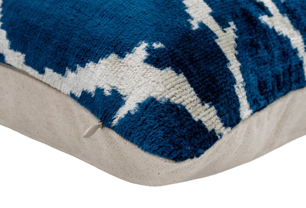 Canvello Unique Throw Pillow With Down Insert 16x24"