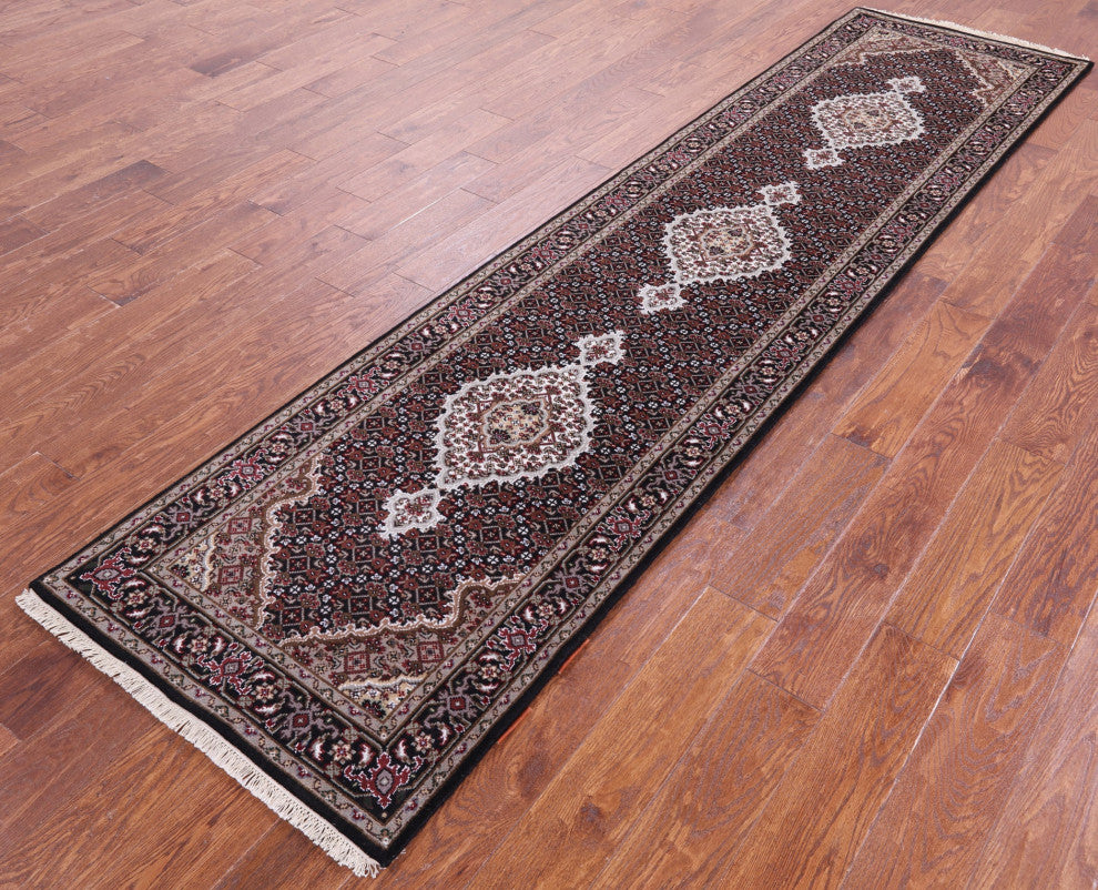 2' 7" X 10' 3" Runner Persian Tabriz Handmade Wool & Silk Rug - Q13025