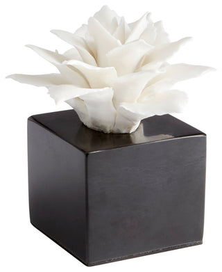 Large Calendine Sculpture