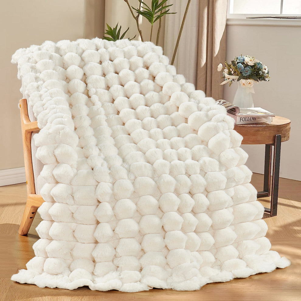 Textured Faux Fur Throw Blanket, Spandex Bubble
