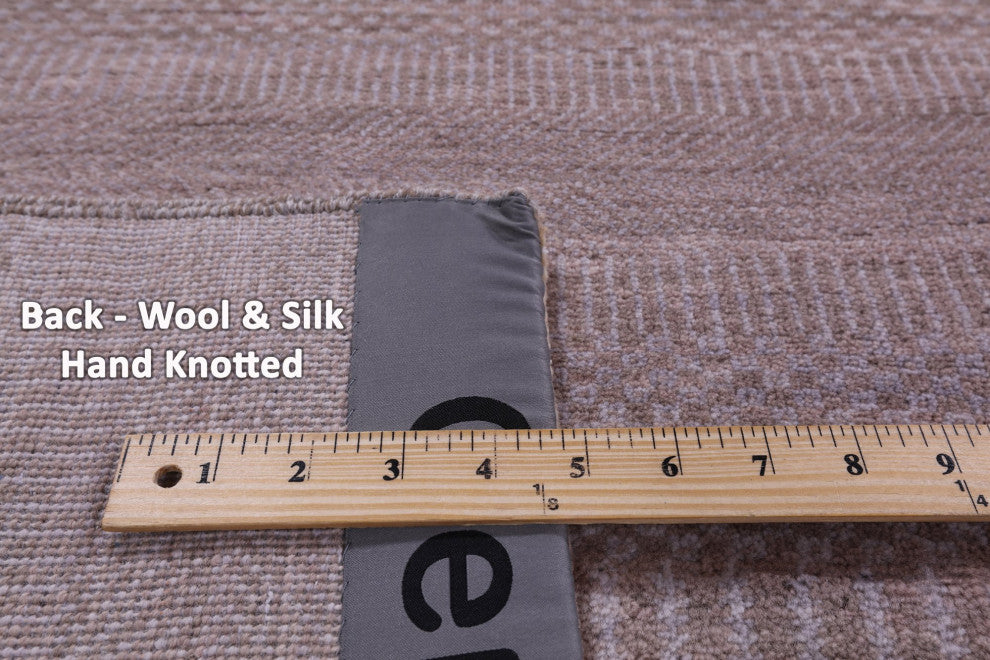 8' 1" X 10' 1" Handmade Savannah Grass Wool and Silk Rug Q11923