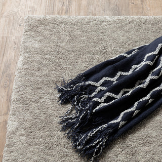 Hailey Heathered Gray Hand-Crafted Area Rug, 6'6"x9'6"