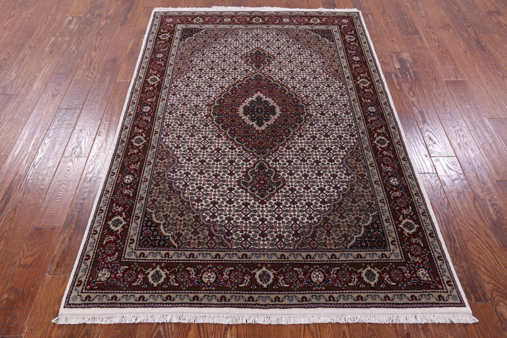 Wool & Silk Hand-Knotted Persian Tabriz Rug 4' 10" X 7' 0" - Q13018
