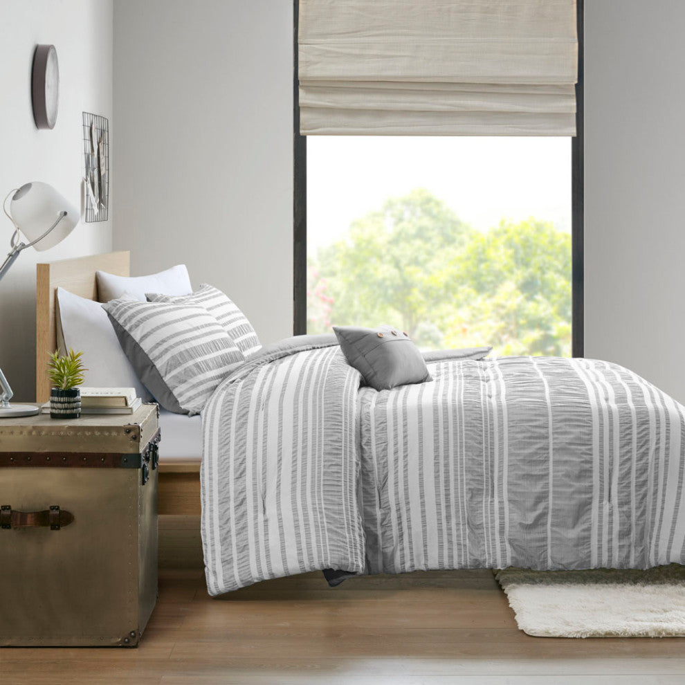 Intelligent Design Lumi Striped Comforter Set, Grey