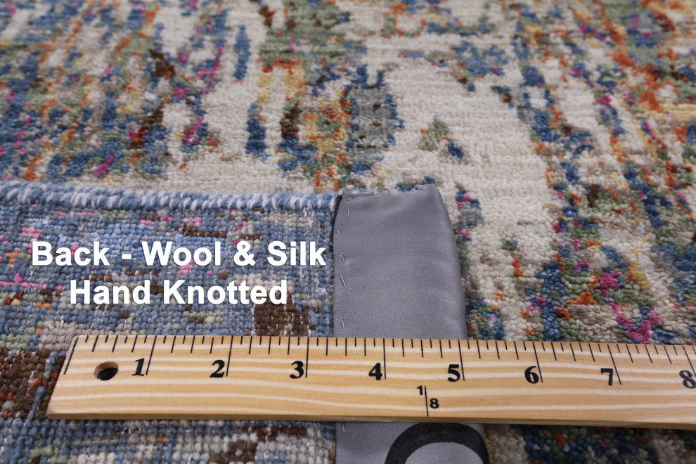 Abstract Wool and Silk Hand Knotted Rug 6' 0" X 9' 0" Q7202