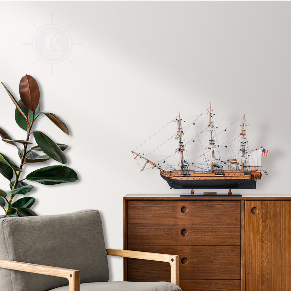 Uss Contitution Small Museum-quality Fully Assembled Wooden Model Ship