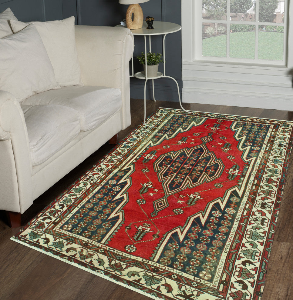 Fine Vintage Bakhtiari Nadya Rust/Ivory Rug, 4'2 x 6'9