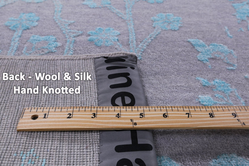 10' 1" X 14' 4" Wool and Silk Persian Handmade Rug Q9119