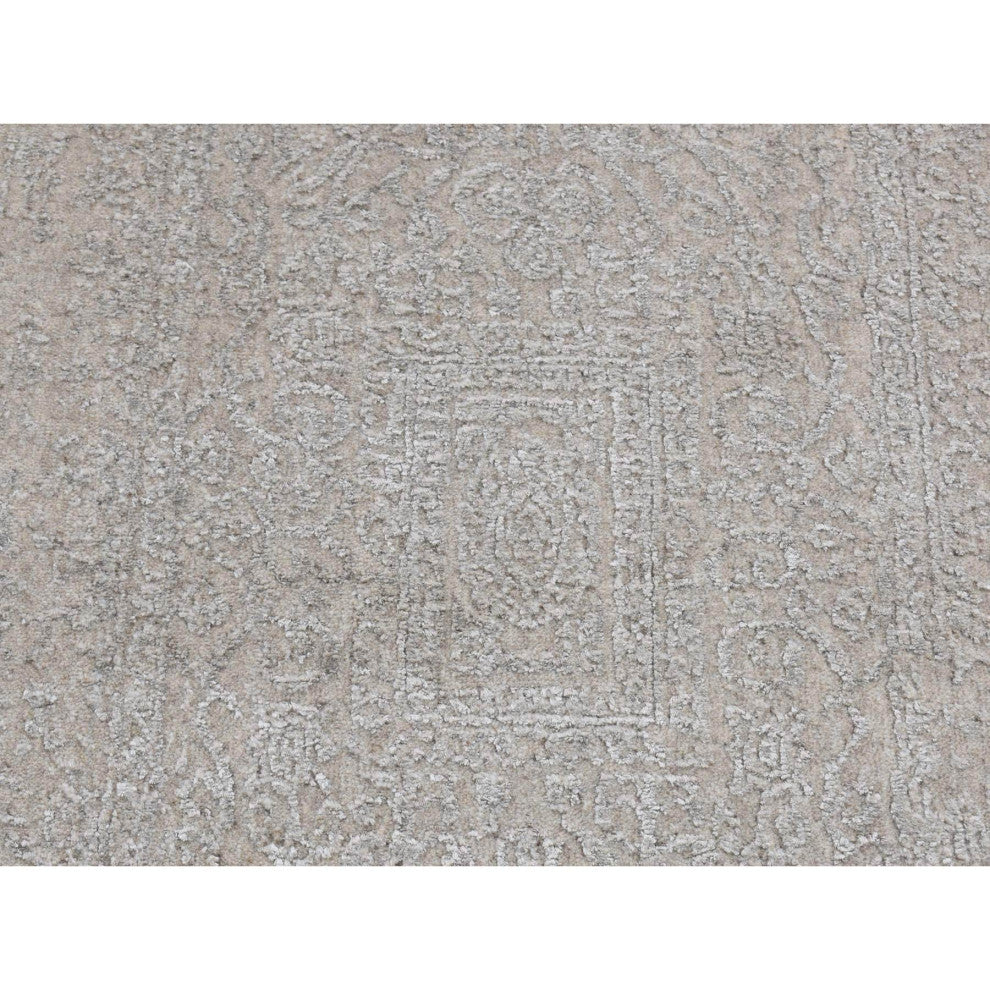 Parchment White Wool and Silk Fine Jacquard Hand Loomed Runner Rug 2'5"x10'