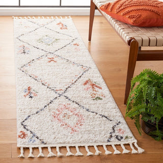 Safavieh Chapel Collection CHP400A Rug, Ivory/Black, 2'2"x8'