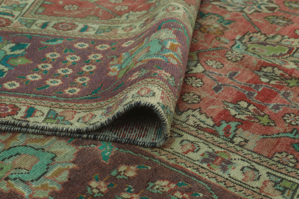 Fine Vintage Distressed Alake Rust/Purple Rug, 9'3x11'11