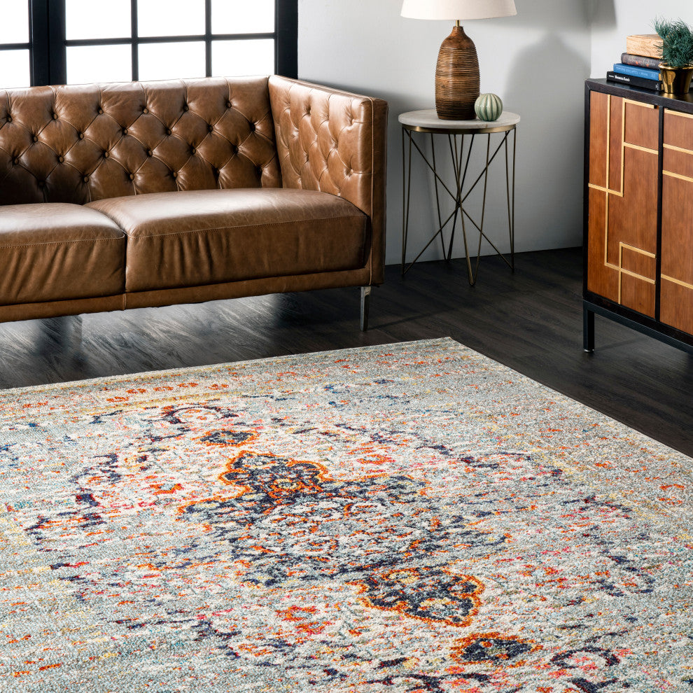 Nuloom Hazy Damask Medallion Mirage Area Rug, Grey 4'x6'