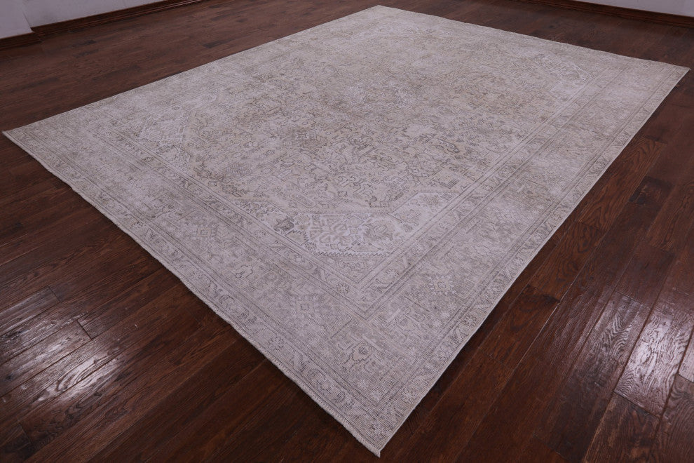 9' 5" X 11' 10" Handmade Persian Vintage White Wash Rug Q4653