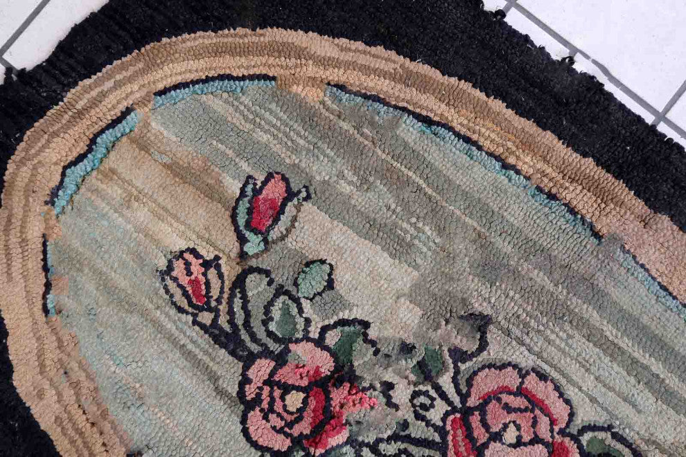 Handmade Vintage American Hooked Rug 2.4'x3.4', 74cmx106cm 1900s