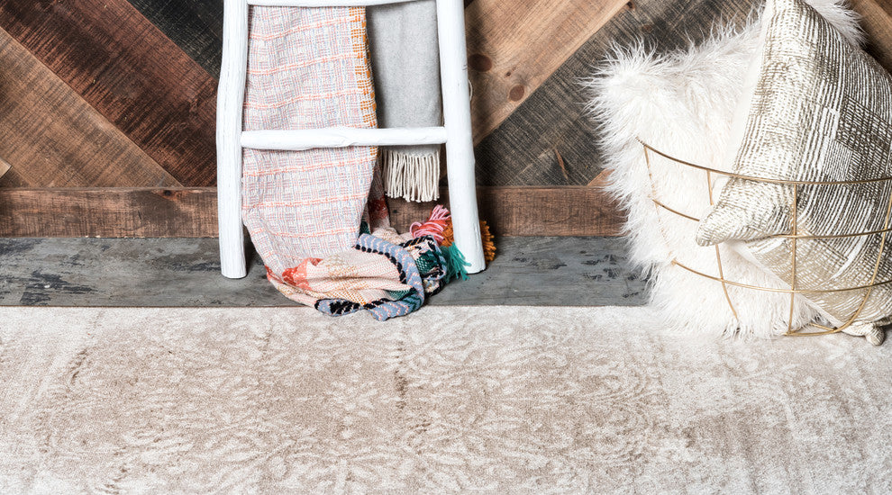 Unique Loom Beige Grand Sofia 2' 0 x 6' 7 Runner Rug