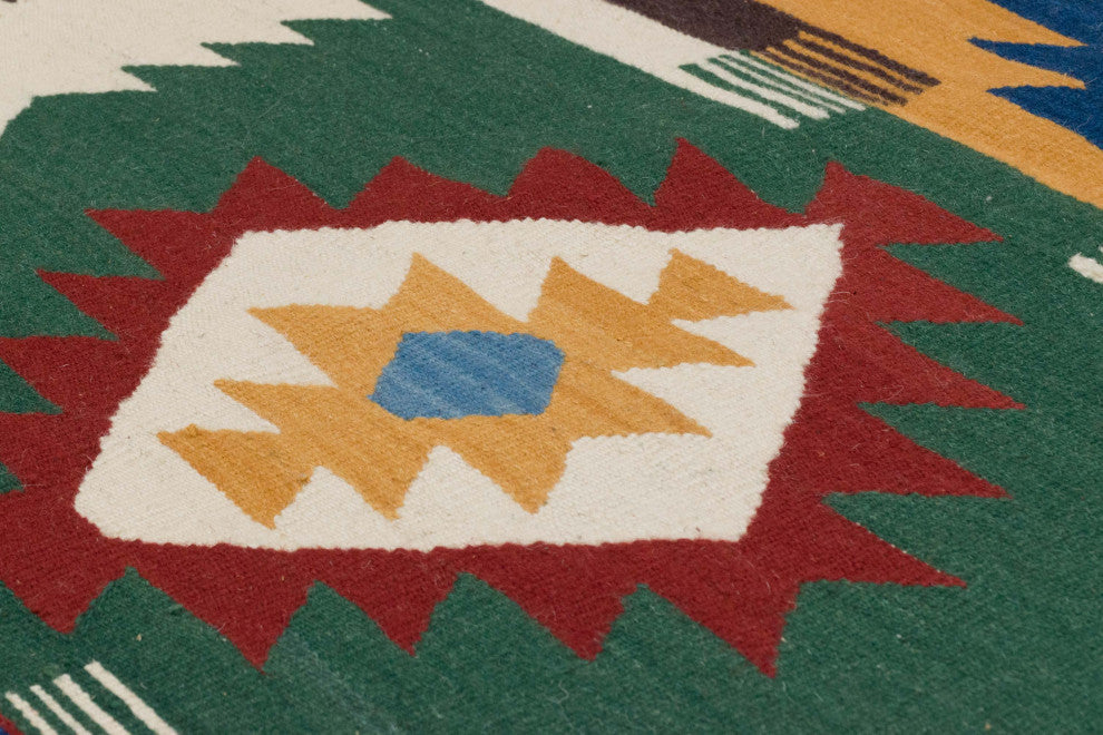 New Handwoven Turkish Kilim Rug 3' 11" x 6' 4", 47 in. x 76 in.