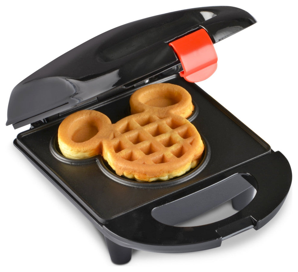DCM-9 Mickey Mini Waffle Maker, Black