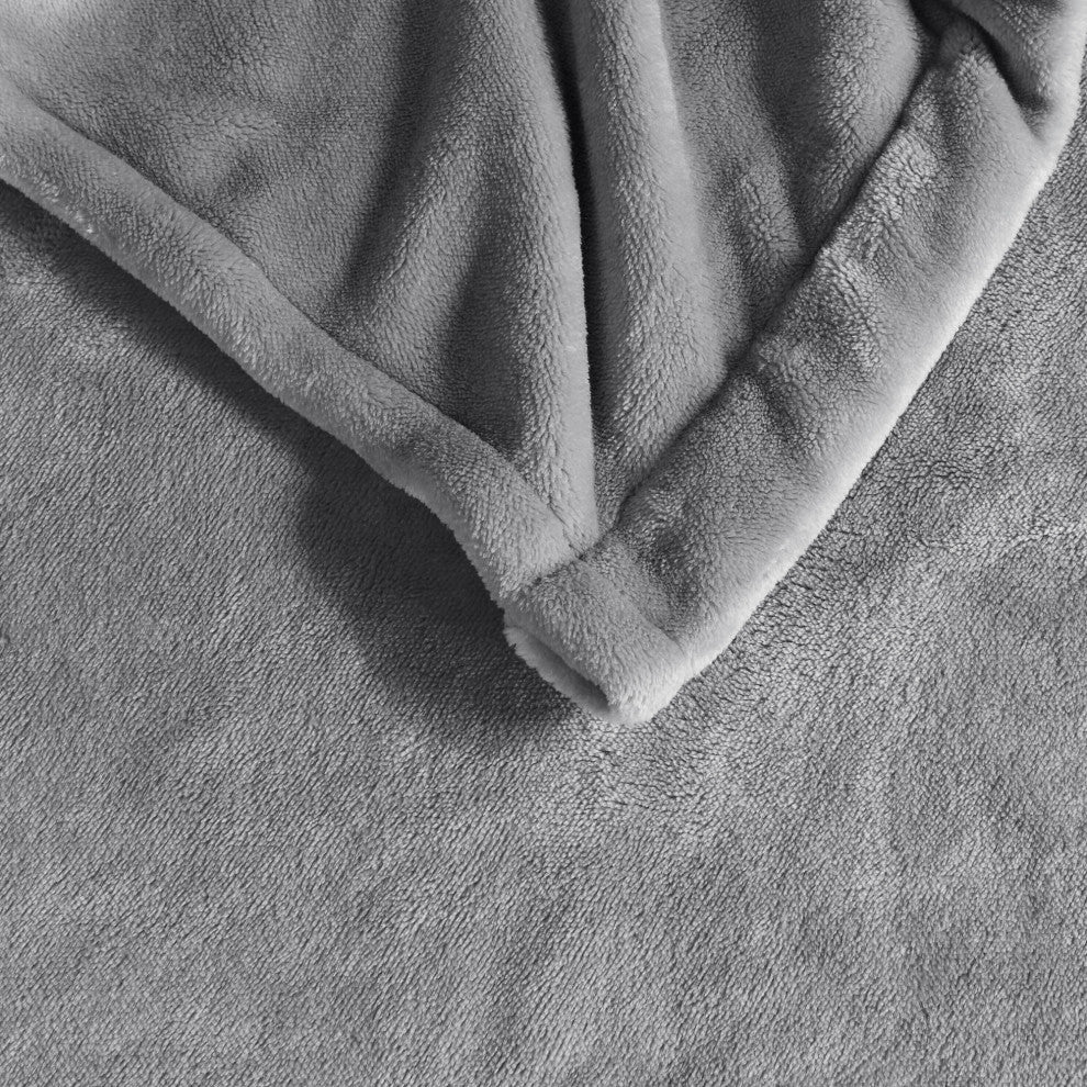 Beautyrest Solid Microlight to Solid Microlight Heated Blanket, Gray, King