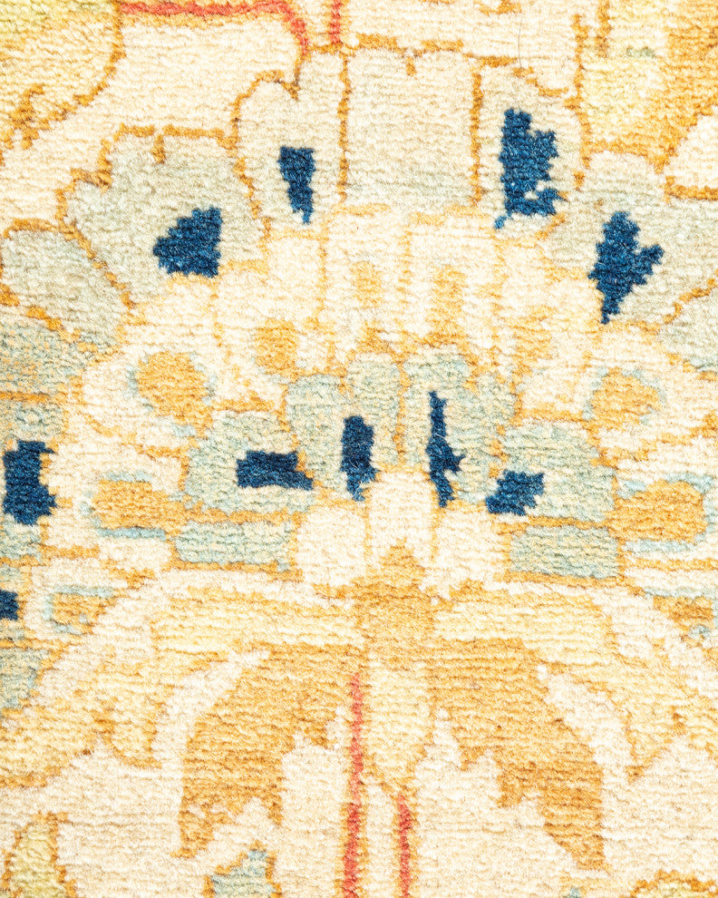 Alyssa, One-of-a-Kind Hand-Knotted Area Rug Ivory, 8'2"x10'4"